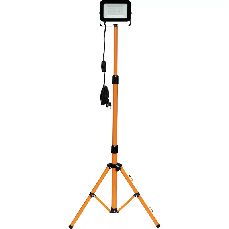 PROJECTEUR SUR TREPIED IP65